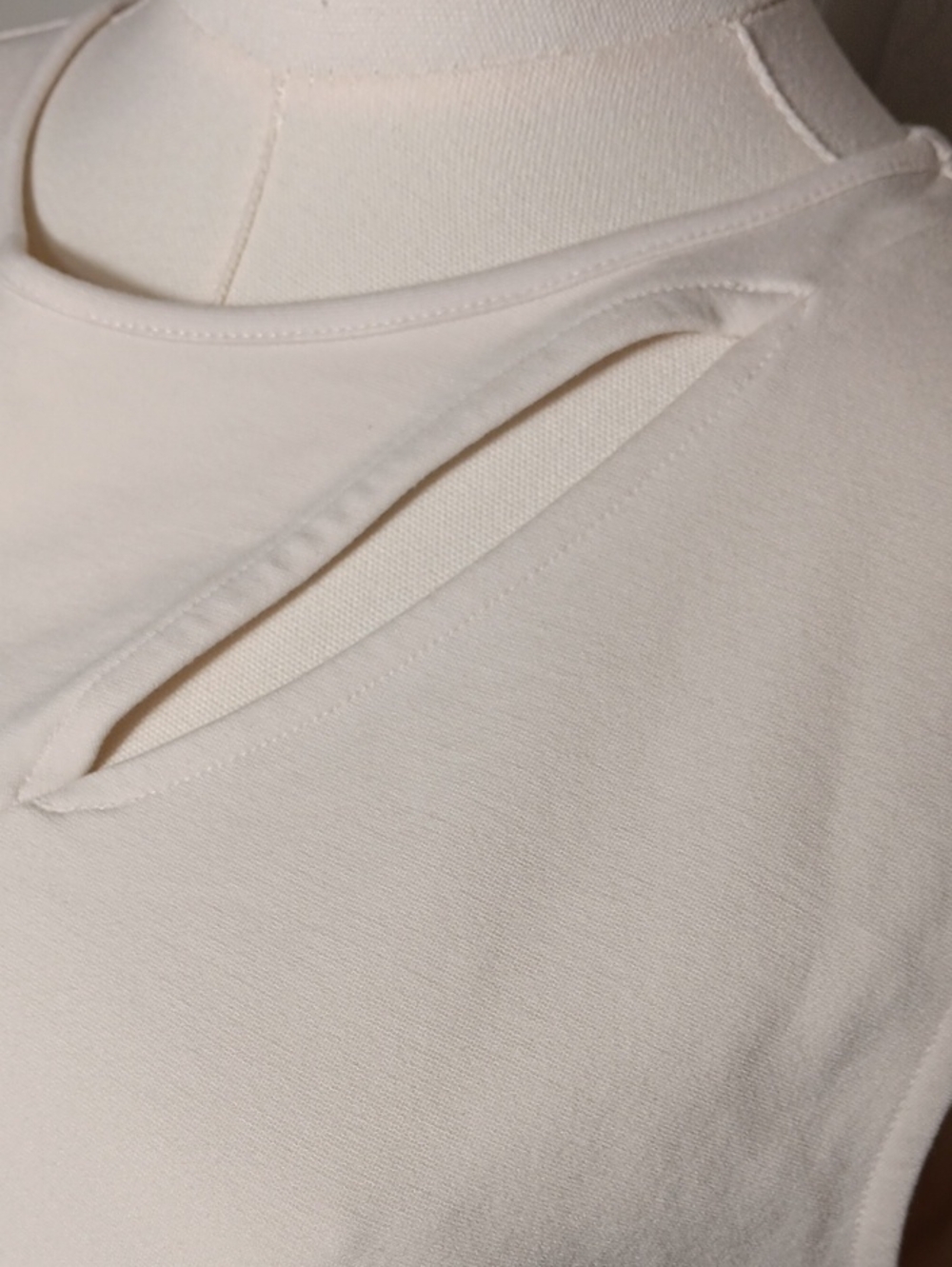 Nine West Ivory Asymmetrical Cutout Sleeveless Tank - Picture 8 of 13
